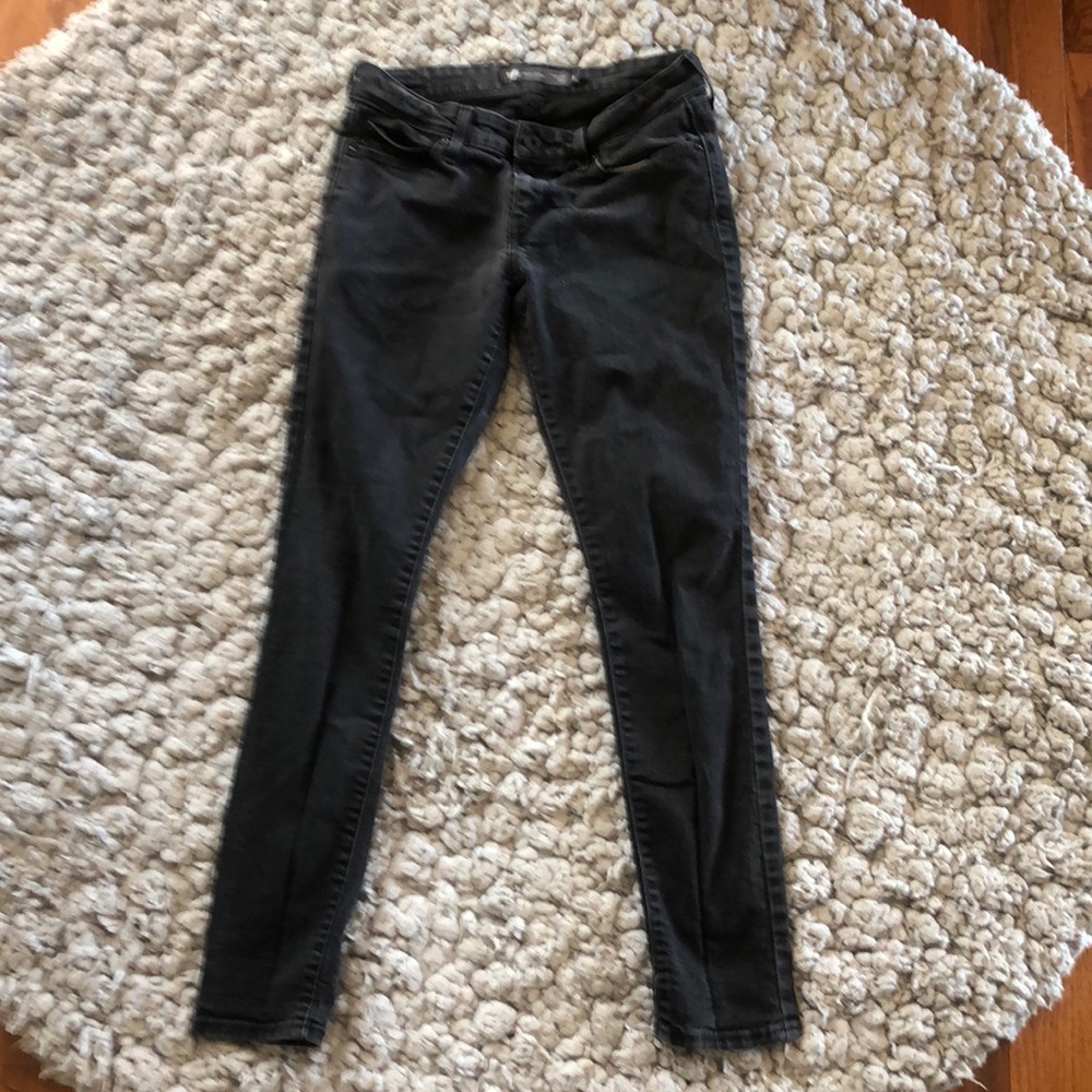Levi Demi curve size 2 black